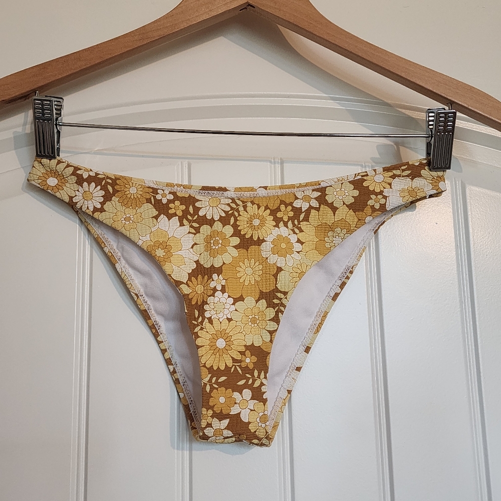 Ghanda Retro Vibe Yellow Flower Bikini Bottom Sz. US4